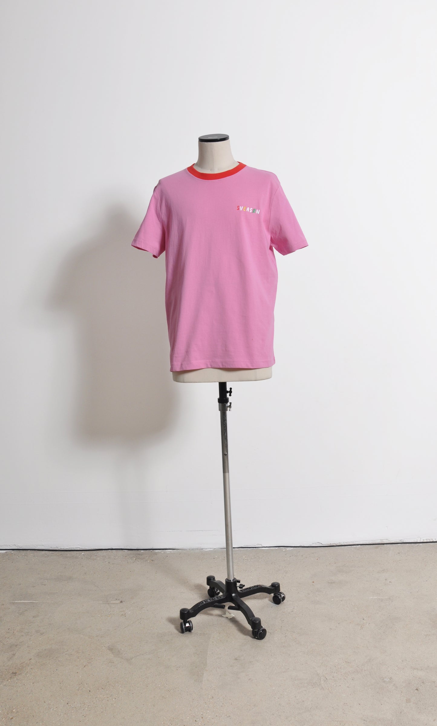 TØPSY TURVY TEE
