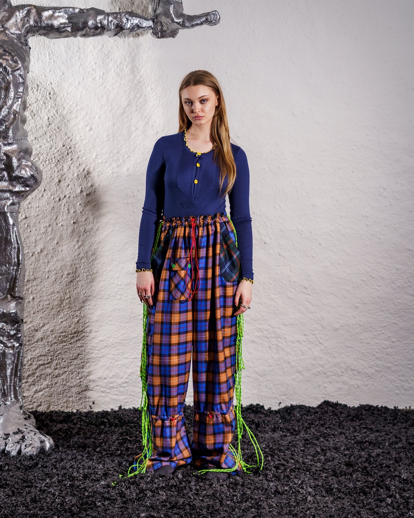 MØRKTHRÆN TROUSERS