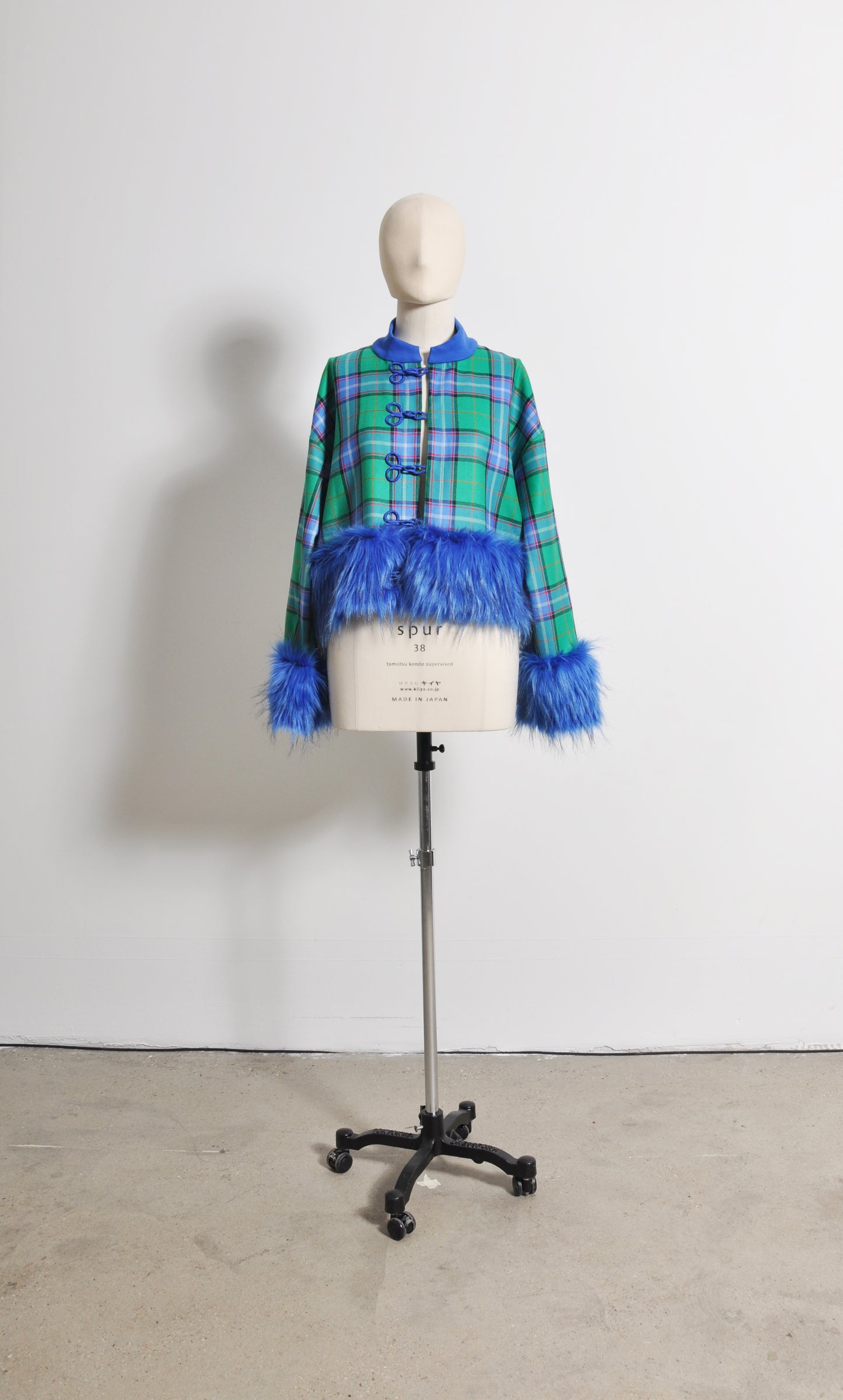 FABLEFUR JACKET