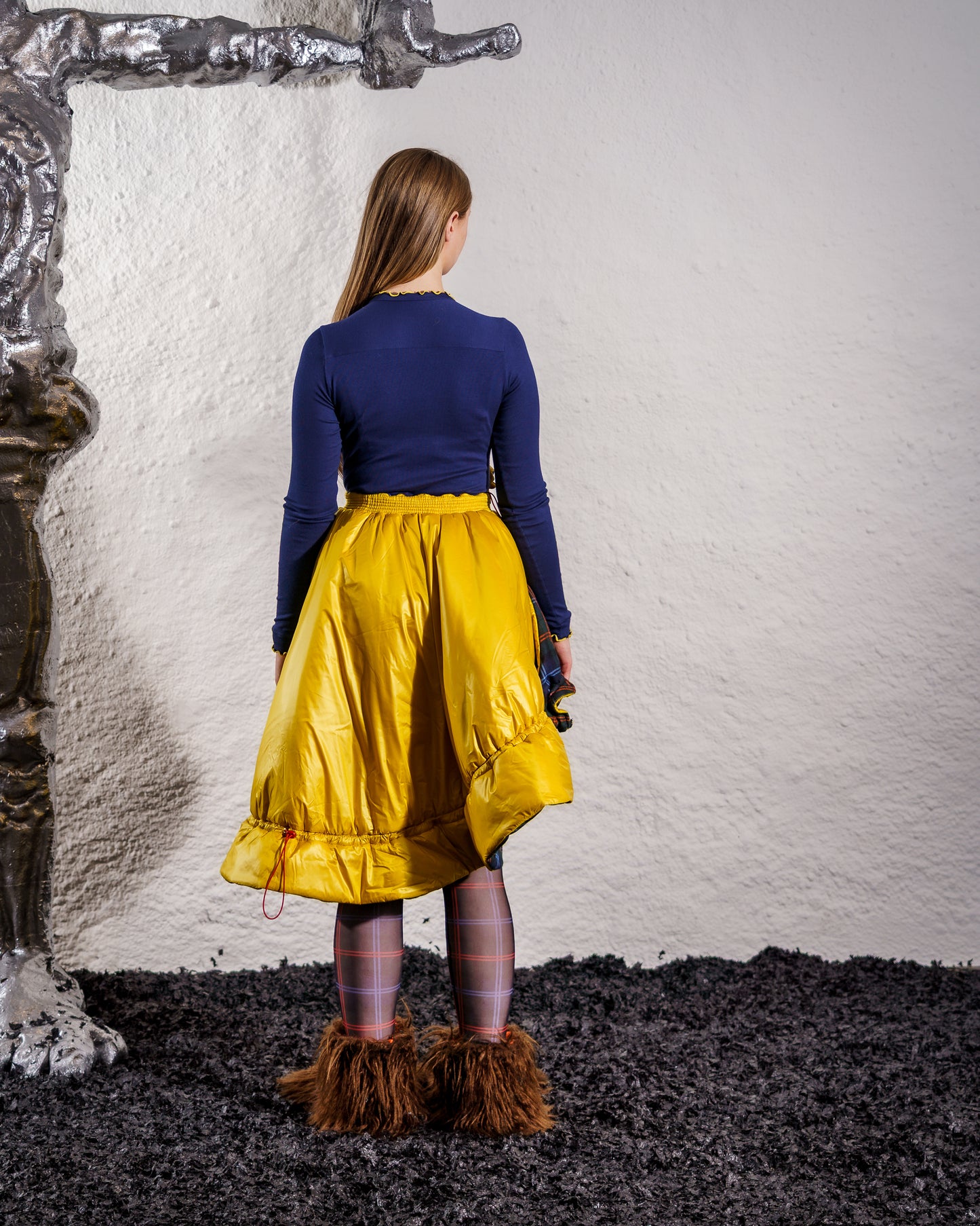 MØRKTHRÆN SKIRT